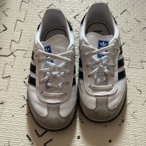 Worn once- Adidas sambas